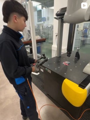 tm-web.jpg tm-web.jpg