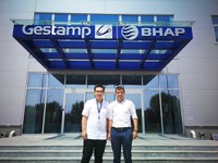 Visita Gestamp.jpg