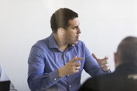 Aholkuaria argudiatzen Aholkuaria argudiatzen